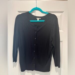 Black~ 3/4 Length ~ Buttoned Cardigan ~ Large